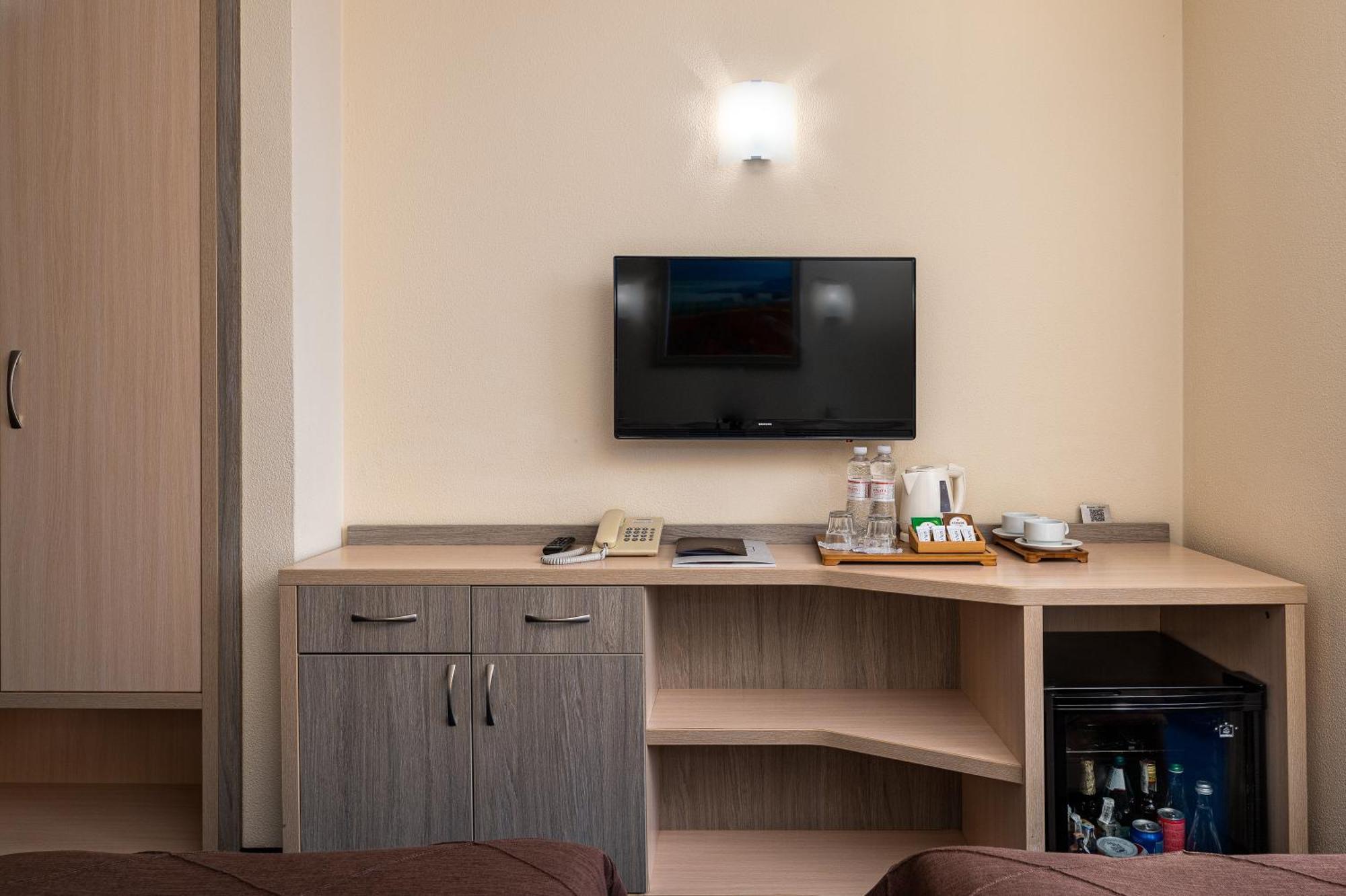 Sonata Hotel & Restaurant "Готель Соната" Lviv Room photo